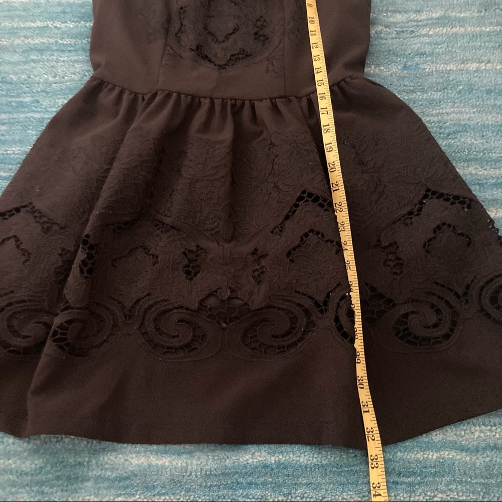 Red Valentino Dress Embroidered Pointelle Detail Sleeveless Black A- Line - Picture 9 of 10
